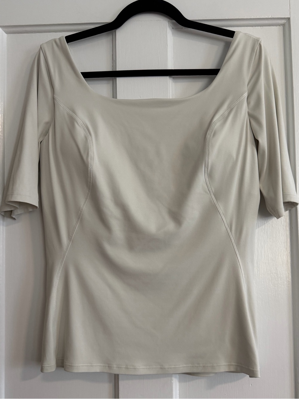 Lululemon Bone Half-Sleeve Close-to-Body Shelf T-Shirt Size 12 - Picture 4 of 15